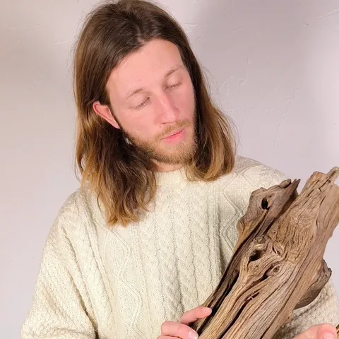 Qui suis-je ?